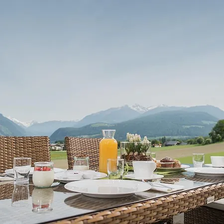 Garni Hochgruber Hotel Brunico